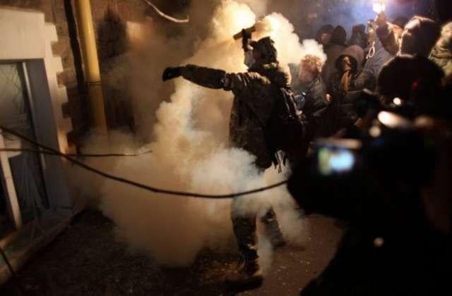 Полиция расследует поджоги и погромы в центре Киева (ВИДЕО)