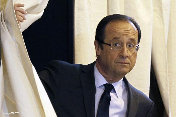 Парламент Франции отказал в импичменте Олланда