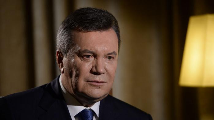 Янукович заявив, що його допит затягують навмисно