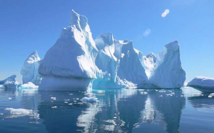 Вчені заявили про рекордну швидкість танення арктичних льодів