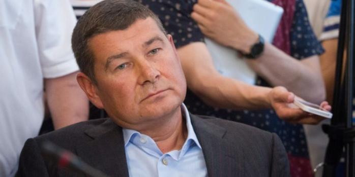 Онищенко заявляє, що передав спецслужбам США компромат на президента України (ФОТО)