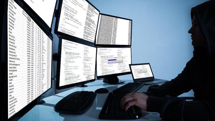 Правоохранительные органы 30 стран ликвидировали киберсеть, созданную украинцем (ФОТО)