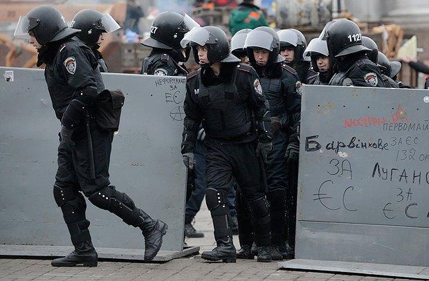 Более 100 правоохранителей получили травмы 1 декабря на Банковой — Шуляк
