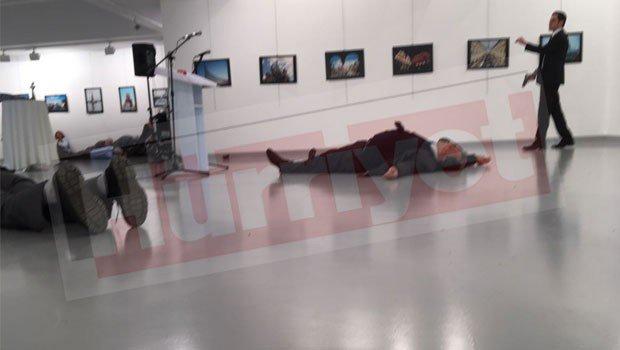 В Турции убит российский посол (ФОТО)