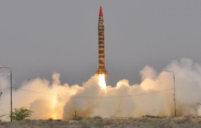 Пакистан пригрозив Ізраїлю ядерною зброєю через фейкову новину