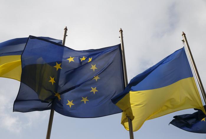 Украина получила от ЕС второй транш финансовой помощи