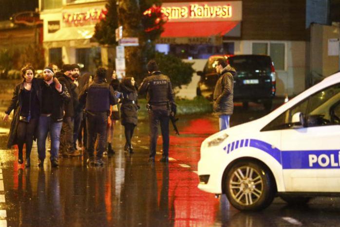 Теракт у Стамбулі: ідентифіковані 35 загиблих, 24 з них іноземці