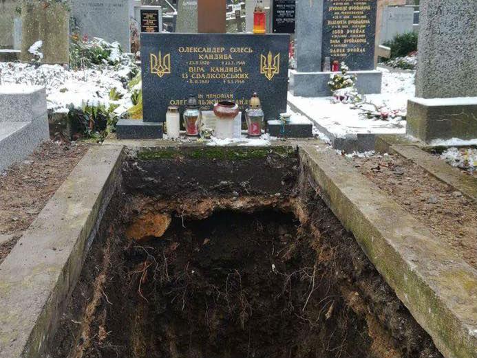 Поховання видатних українців за кордоном під загрозою ліквідації — Інститут нацпам’яті