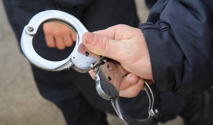 На Харьковщине бывшие полицейские и пенсионеры МВД создали банду