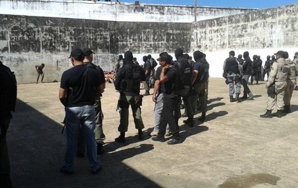 Щонайменше 30 в’язнів стали жертвами нового тюремного бунту в Бразилії
