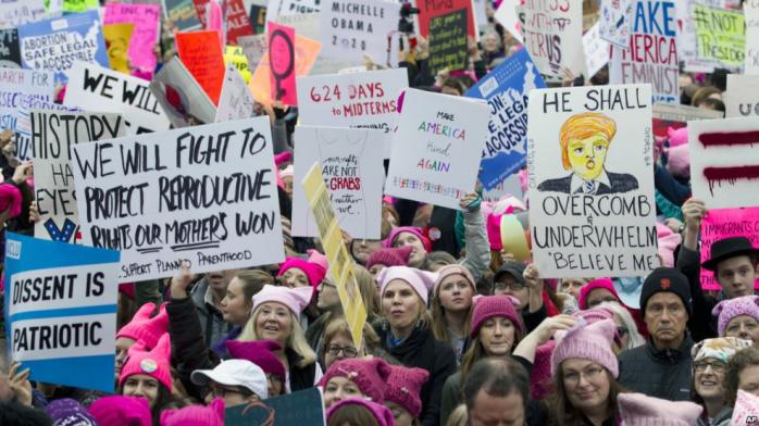 У Вашингтоні на «Марш жінок» збирається близько 200 тис. осіб (ФОТО)