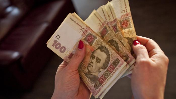 Мошенница собрала полтора миллиона гривен якобы в помощь учасникам АТО (ВИДЕО)