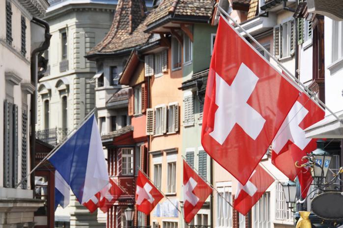 Швейцарцы проголосовали за предоставление гражданства мигрантам по упрощенной процедуре