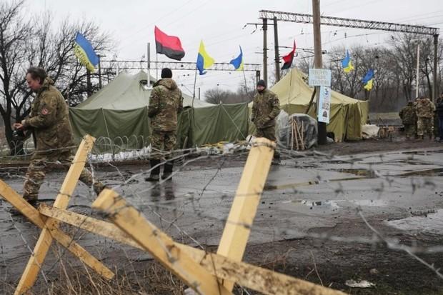 Раніше судимий учасник блокади Донбасу розповів поліції, що йому платили за чергування на редуті (ВІДЕО)