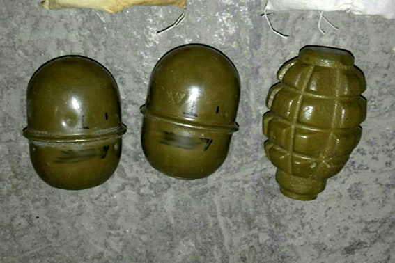 Посылка с боеприпасами / Фото ГУ Национальной полиции в Донецкой области