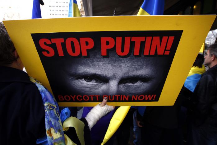 Европарламент призвал усилить санкции против РФ