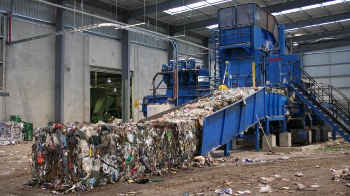Французская компания обещает построить во Львове завод по переработке мусора