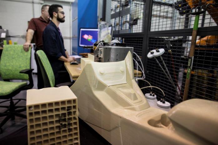 Ford друкуватиме деталі для своїх авто на 3D-принтері (ФОТО)