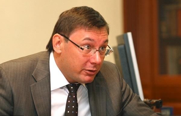 Луценко: Вбивця Вороненкова в березні відвідував Донецьк