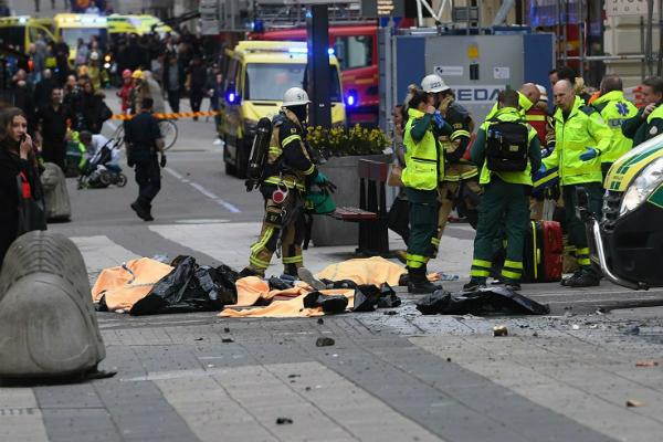 Медики уточнили кількість загиблих та поранених під час теракту у Стокгольмі
