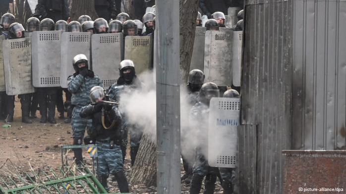 Дело Майдана: Суд решит судьбу беркутовцев, пытавших активистов на колоннаде стадиона «Динамо»