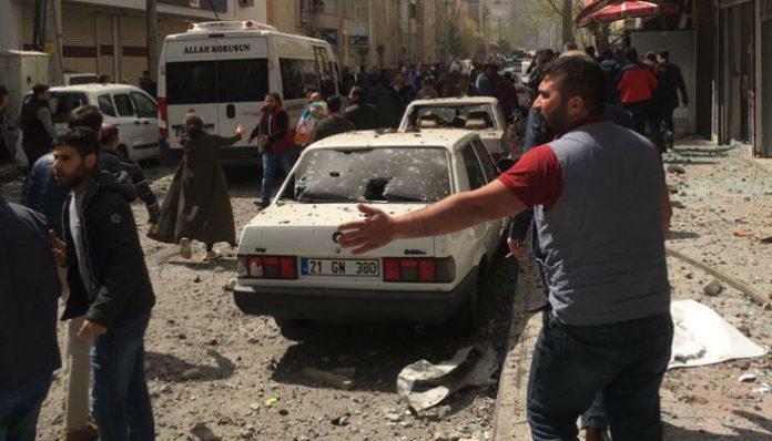 В жилом квартале турецкого города прогремел взрыв (ФОТО)