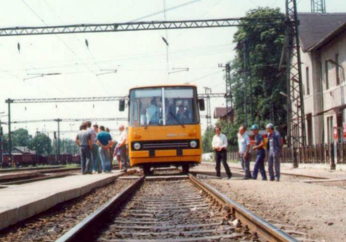«Укрзалізниця» анонсировала запуск рельсового автобуса в Польшу