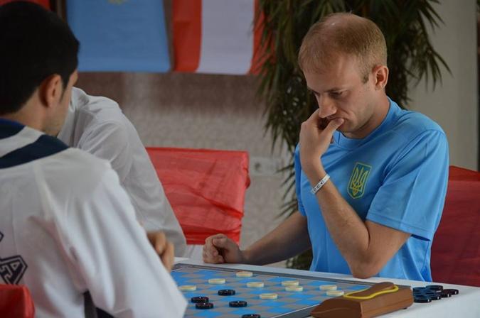 Украинцы завоевали «золото» чемпионата мира по шашкам в блице