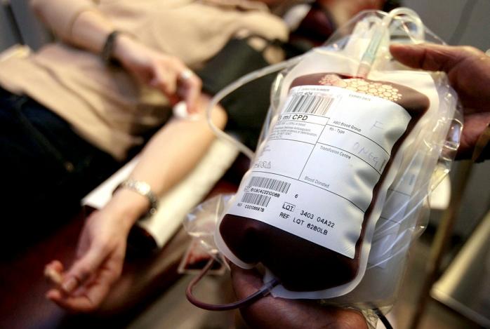 На Киевщине чиновники торговали донорской кровью