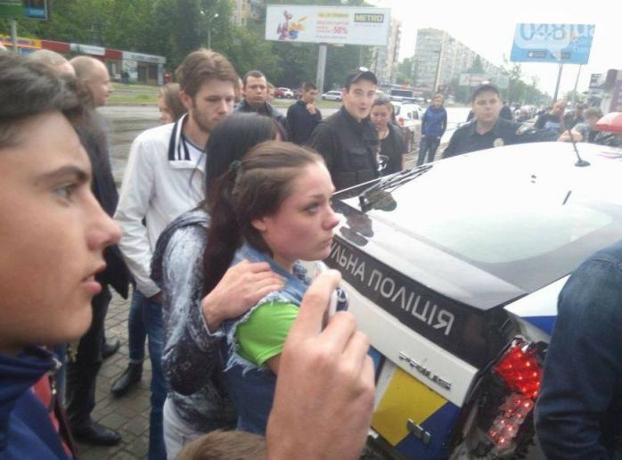 В Одессе полиция протаранила Mercedes и врезалась в магазин, двое раненых (ФОТО, ВИДЕО)