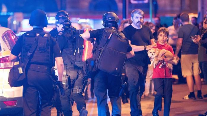 В полиции назвали основную версию трагедии в Манчестере