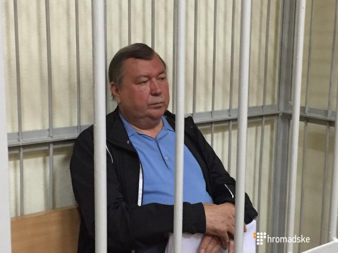 Одного из задержанных экс-налоговиков освободили из-под стражи под залог в 15 млн гривен