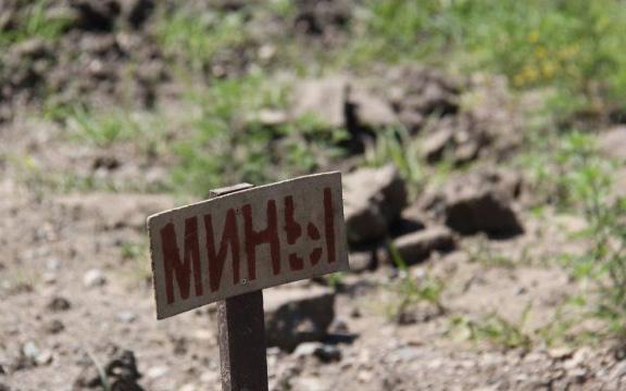 На Луганщині троє цивільних підірвалися на розтяжці бойовиків