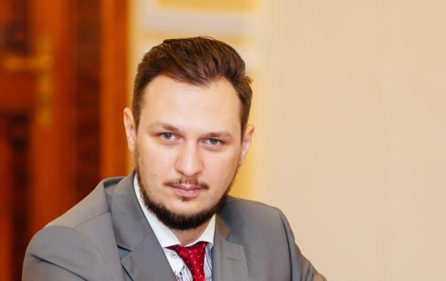 Керівник «Автомобільних доріг України» повідомив про відставку