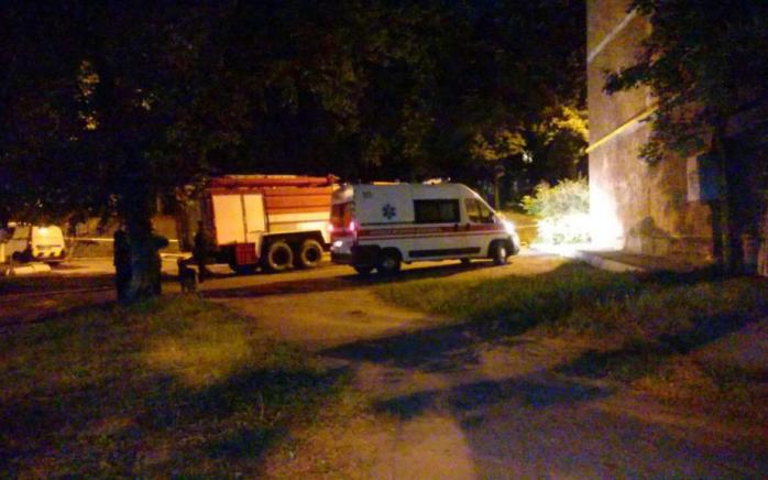 Под Киевом в жилом доме произошел взрыв, есть жертвы (ФОТО)