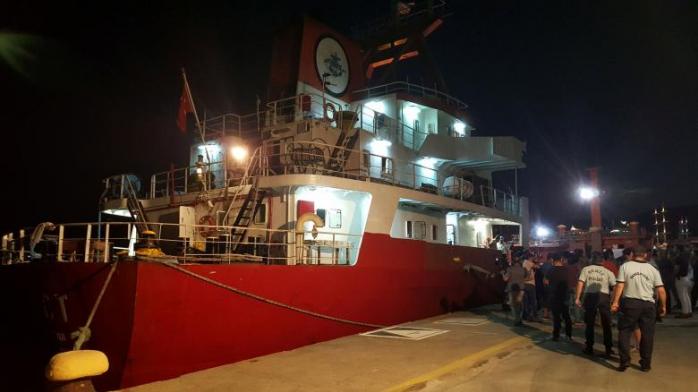 Греческие пограничники обстреляли турецкое судно из-за сообщения о перевозке наркотиков