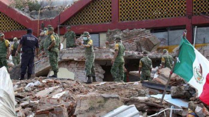 От землетрясения в Мексике погибли уже более 280 человек