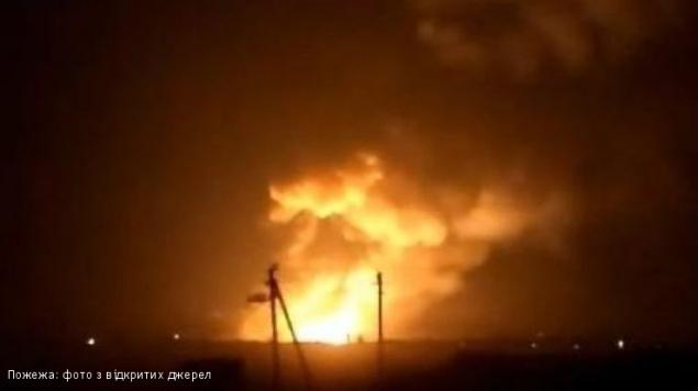 Взрывы в Калиновке: снаряды детонируют в землю, эвакуированы свыше 20 тыс. человек — СМИ