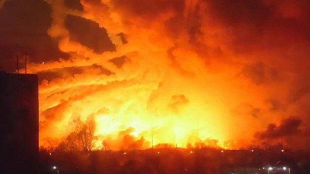 Пожар на складе боеприпасов: из Калиновки эвакуировали 24 тыс. человек, есть пострадавшие