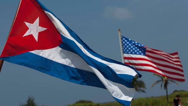США мають намір вислати з країни дві третини кубинських дипломатів — ЗМІ