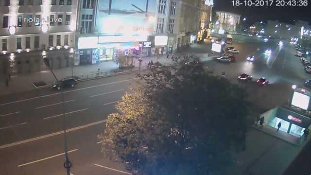 В Харькове разыскивают автомобиль, с которым Lexus устроил гонки перед ДТП (ВИДЕО)