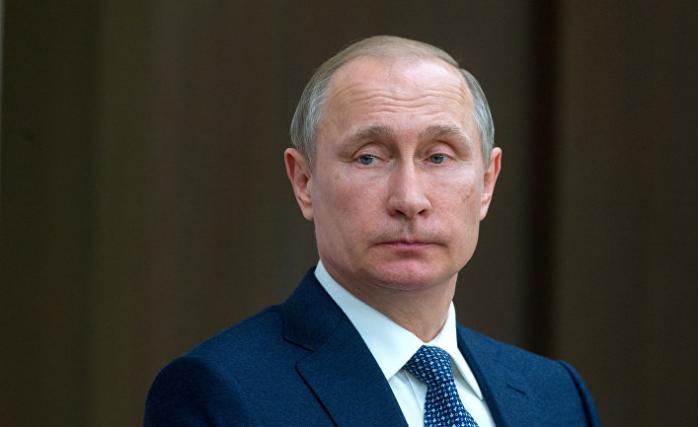 В лучших традициях диктаторов: Путин лично руководил запуском четырех баллистических ракет (ВИДЕО)