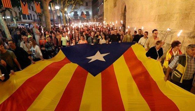 Конституційний суд скасував рішення про відокремлення Каталонії від Іспанії