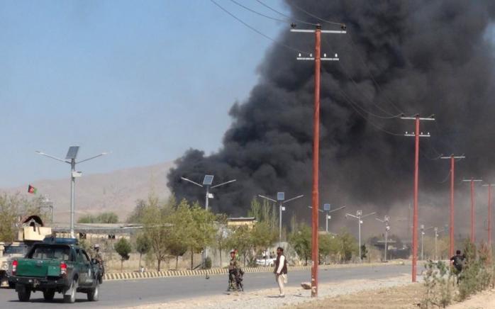 В Афганістані бойовики підірвали бензовози, є загиблі