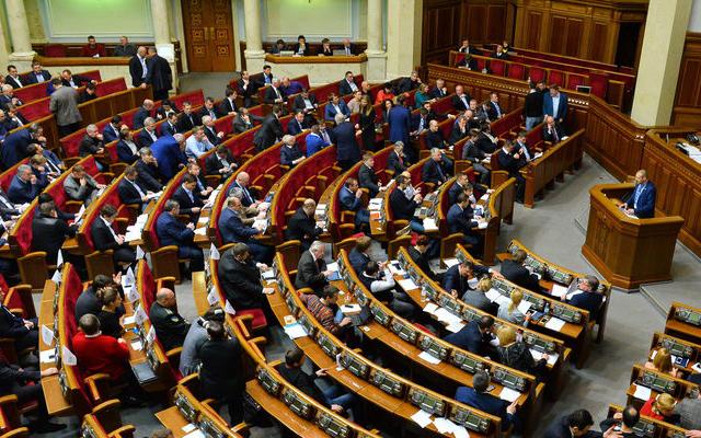 Рада приняла закон о защите бизнеса от давления силовиков