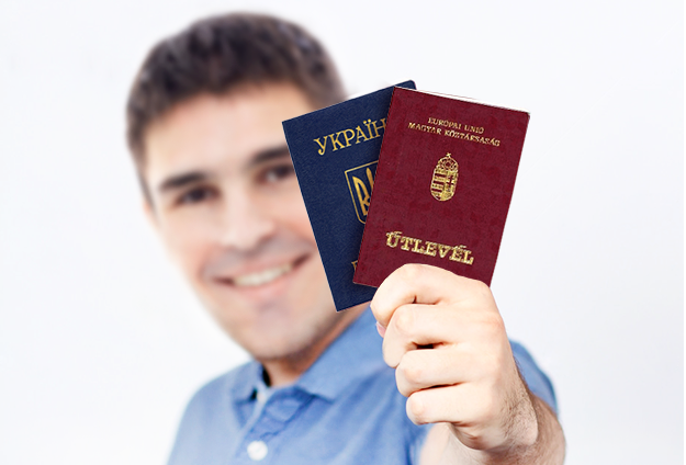 Будапешт: У країнах Карпатського басейну угорський паспорт вже мають 870 тис. осіб