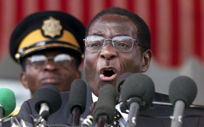 Переворот в Зимбабве: президент Мугабе отказался покидать пост