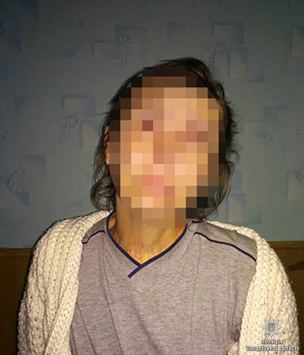 Фото: жінка, яка викинула немовля з третього поверху / Джерело: прес-центр Головного управління Нацполіції в Запорізькій області