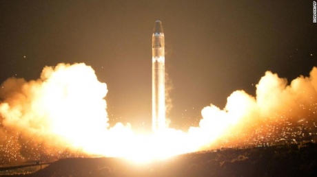 Фото: Кадри запуску балістичної ракети, поширені агентством Reuters.