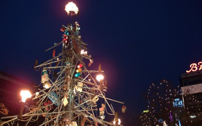 Рождественская елка. Фото: Максимус Тревел